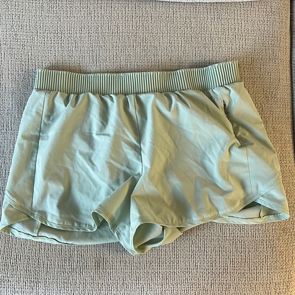 CALIA by Carrie underwood shorts